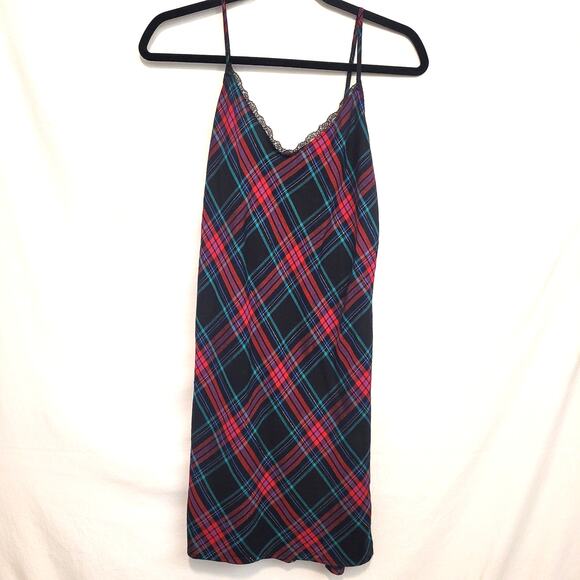 Holiday Victoria’s Secret Plaid PJ Dress Size Medium Tartan NWT Lingerie Festive - Picture 1 of 6